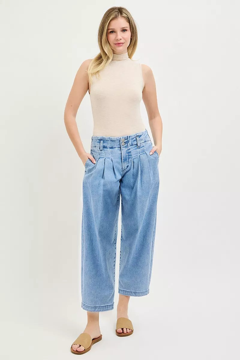 Hazel Blues® | RISEN Slouchy Crop Barrel Pleated Jeans