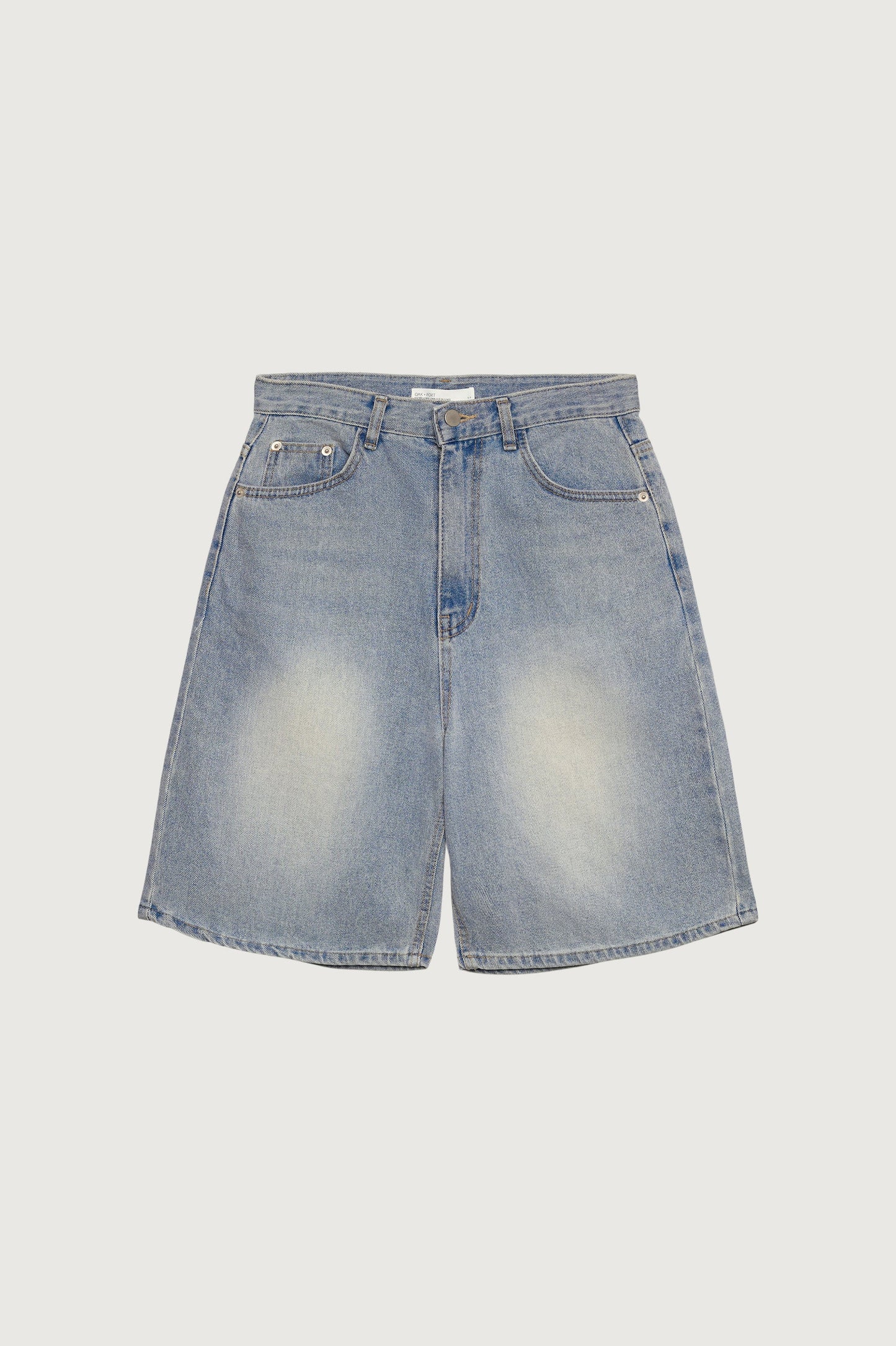 LIGHT WASH MID-RISE DENIM JORT