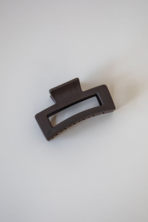 Hallie Claw Clip - Chocolate