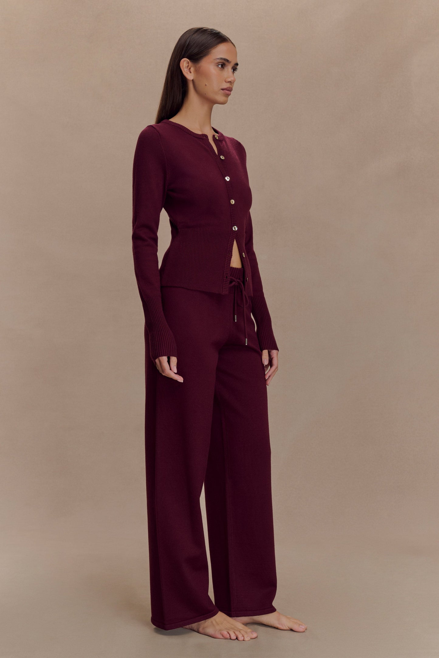 Reese Fitted Knit Cardigan - Merlot