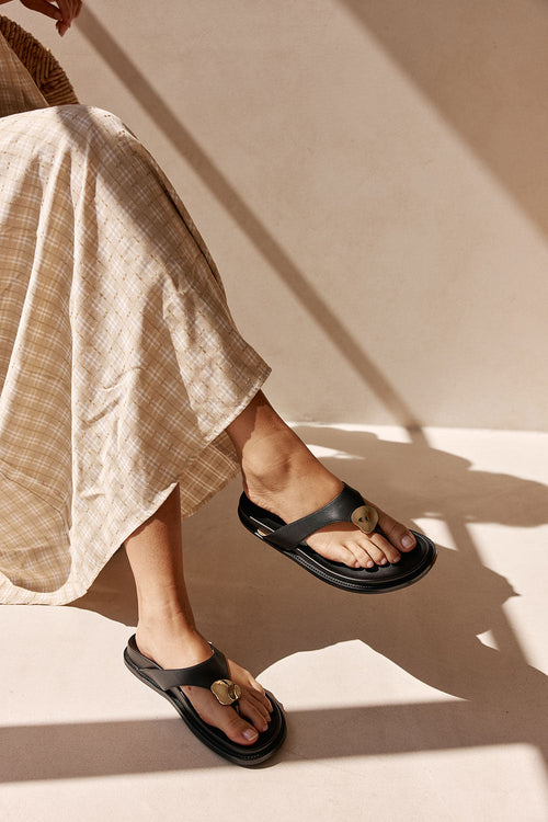 Ale Sandals - Black