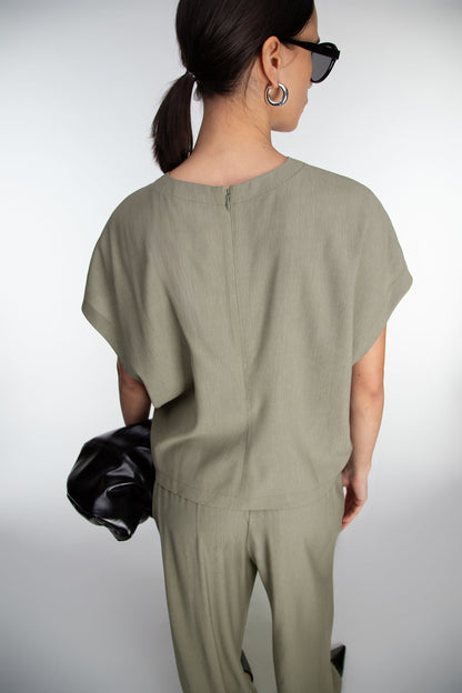 CRINKLED RAYON TOP