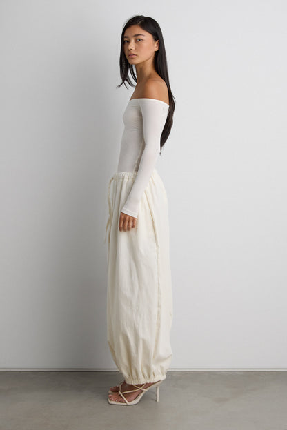 RELAXED BALLOON FIT COTTON PANTS