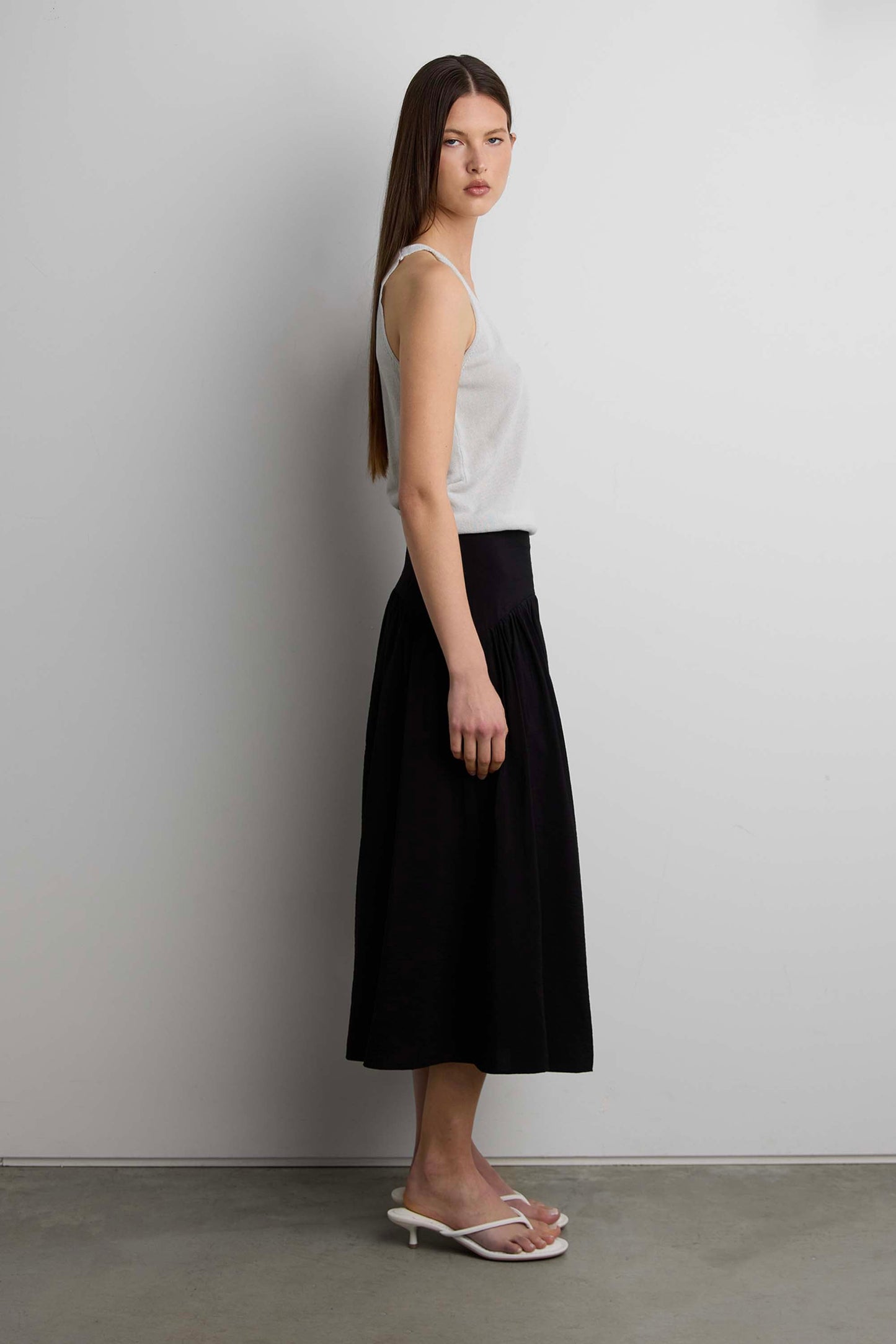 LIGHTWEIGHT MIDI SKIRT