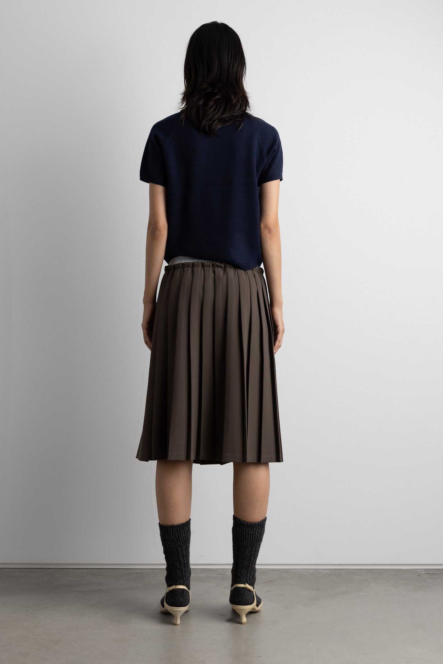 SHORT SLEEVE HEART SWEATER