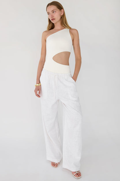 ONE SHOULDER ONE-PIECE SWIMSUIT WITH CUTOUT