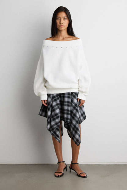 RELAXED STUDDED OFF SHOULDER TOP