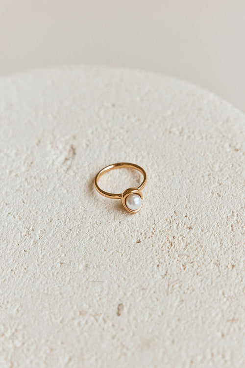 Neela Pearl Ring