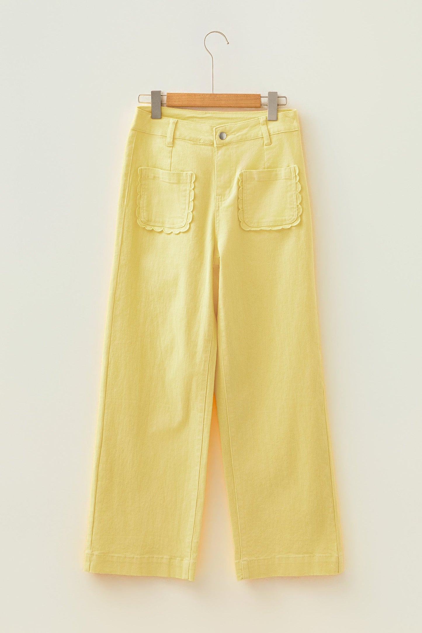 Hazel Blues® |  Sunny Scallop Pocket Jeans