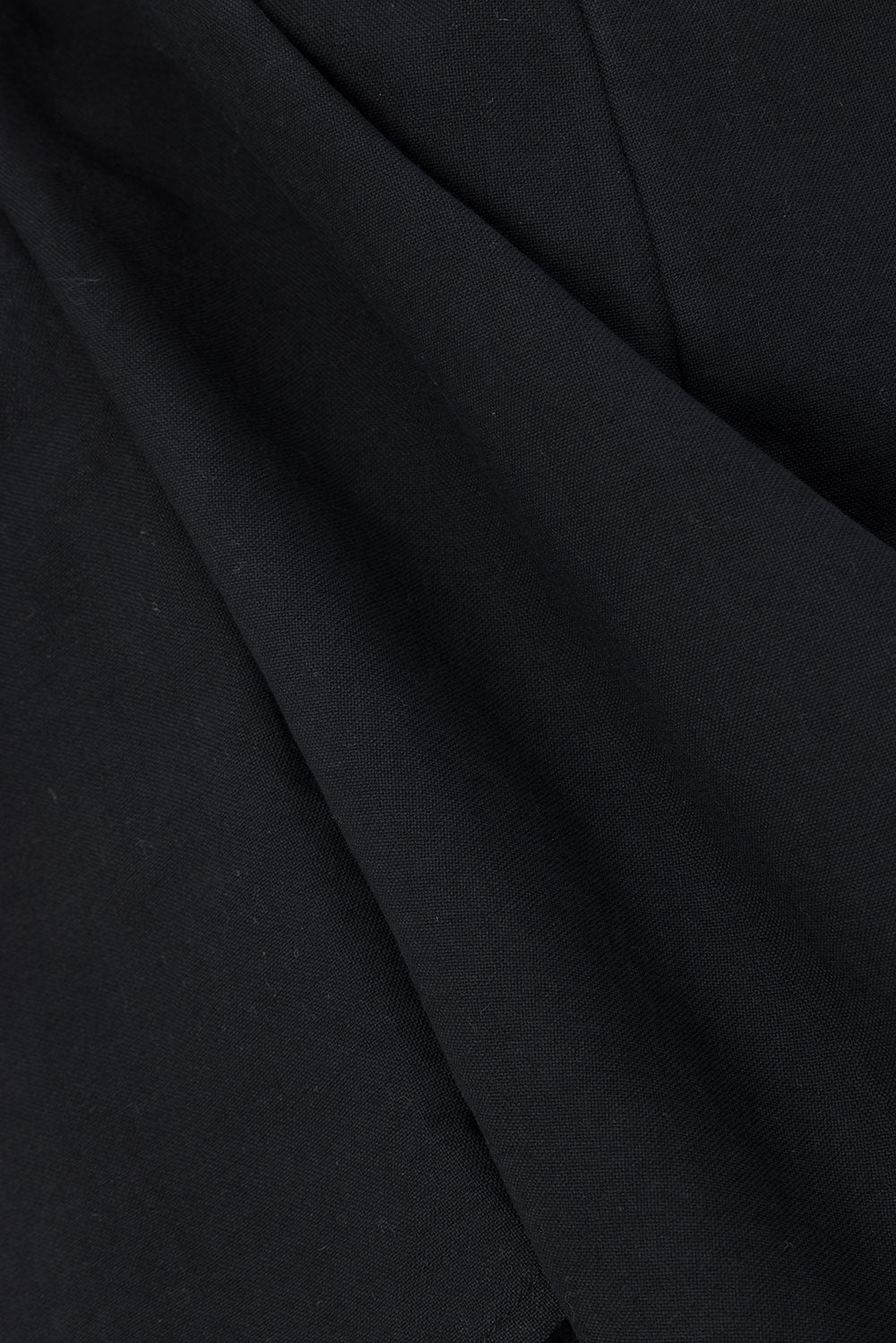 Akel Shorts - Black
