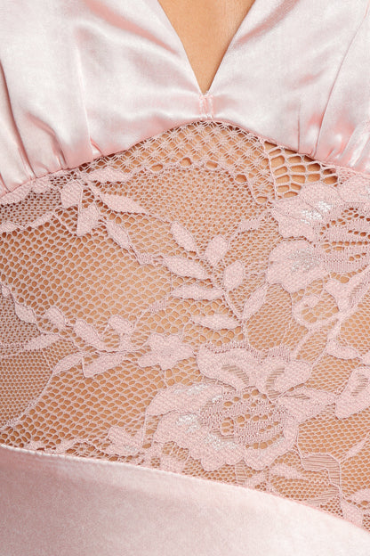 Milla Maxi Lace Dress - Pale Pink