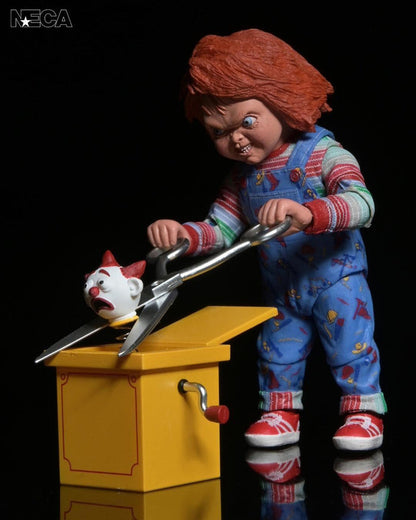 *PRE-ORDER Child's Play 2 Ultimate 7 Inch Scale Action Figure - Chucky