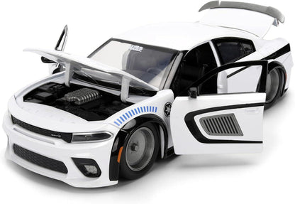 Star Wars 1:24 Scale Jada Hollywood Rides Die Cast Vehicle - Stormtrooper 2021 Dodge Charger