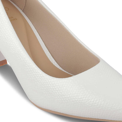 Dussel White Women's Formal Pumps Tresmode