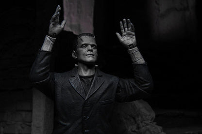 Universal Monsters Ultimate 7 Inch Scale Action Figure - Frankenstein's Monster (Black & White)